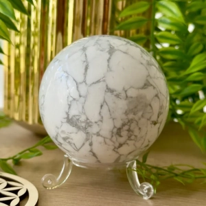 phère Howlite blanche 6,5 cm – Vue détaillée